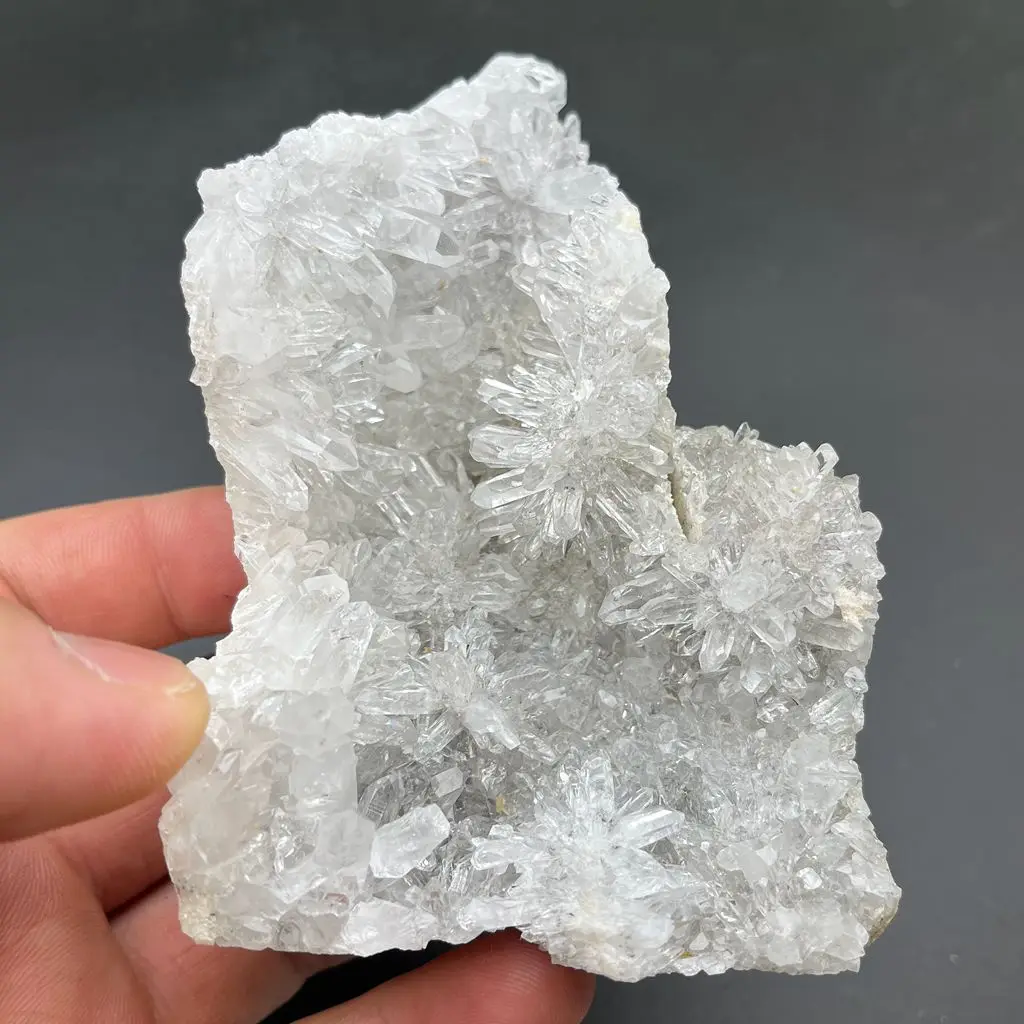 Natural Limria Water White Crystal Cluster Meditation Energy Healing Stone Home Decoration Mineral Specimen from Colombia