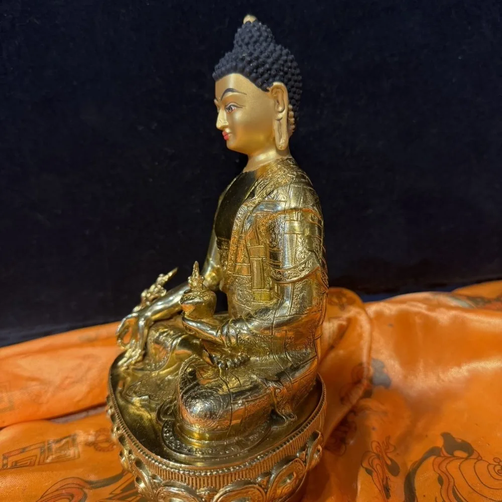 Buddha of Medicine (Shakyamuni) Bronze Statue—Home Decor, Tibetan Esoteric Buddhism, Nepalese, Gilded Pure Copper Mani