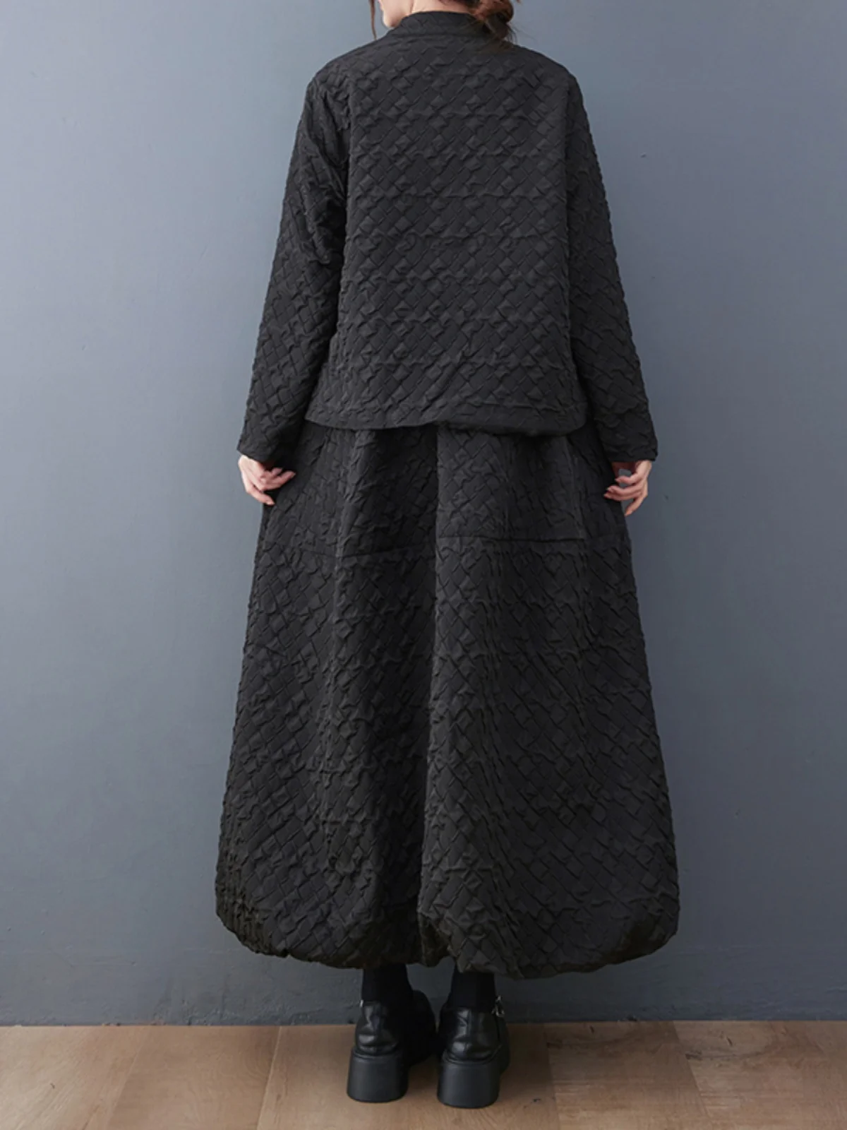 

Retro Bubble Pattern Top And Long Skirt Two-Piece Set High Waist Midi Skirt plus Size Faionable Autumn Outfit