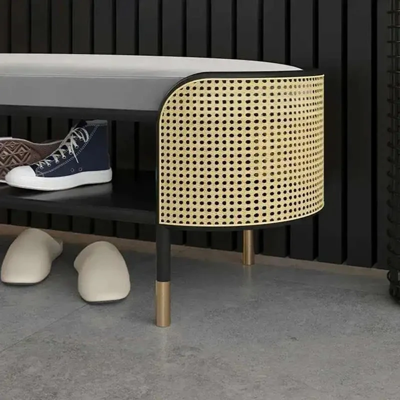 Modern Simple Ottoman for Entrance Hall Long Hollow with Cushion Stools Light Luxury Metal Household Hallway Ottoman for Hotel H