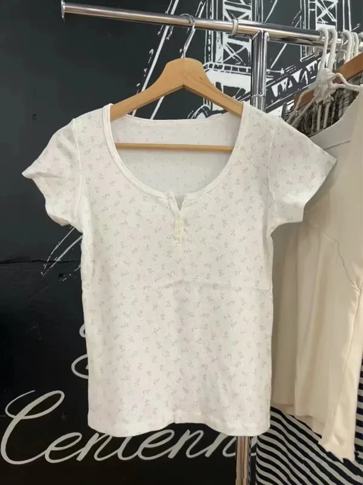 

Brandy Girl American Retro Flutton Hole Eye ort Sve Повседневная футболка Женская внутренняя одежда Топ из хлопка Moisture ng ...
