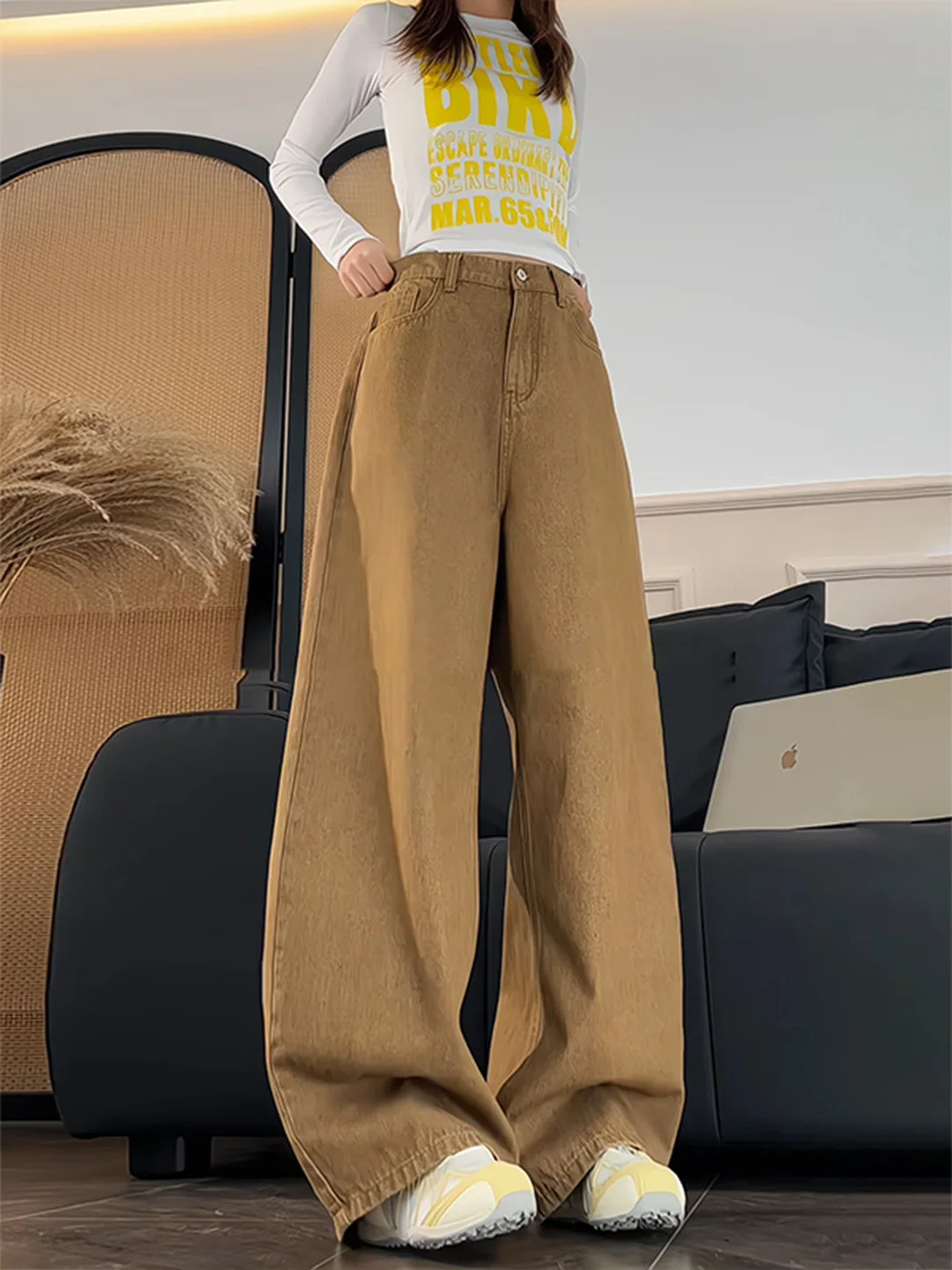 

Khaki Straight Leg Men's Jeans High Waist Youthful Sle Comfortable Fit Autumn Season Casual Wear CleanFit Wide Leg Pants