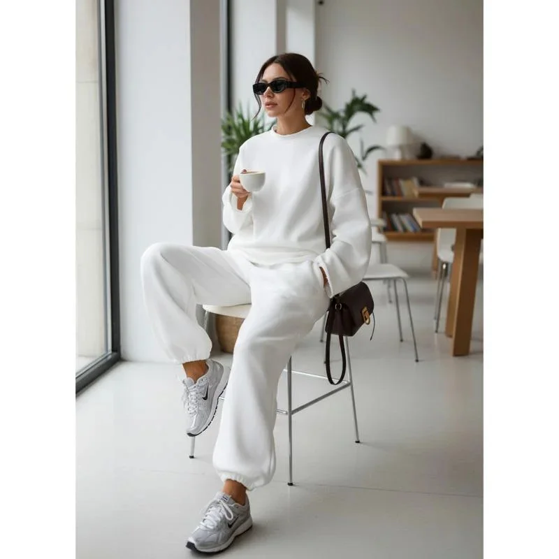 

Casual Oversized Sweatshirt Set Women Long Sleeve Pullover Top With Relaxed Jogger Pants Y2K Fashion 2 Piece Outfit Street Wear