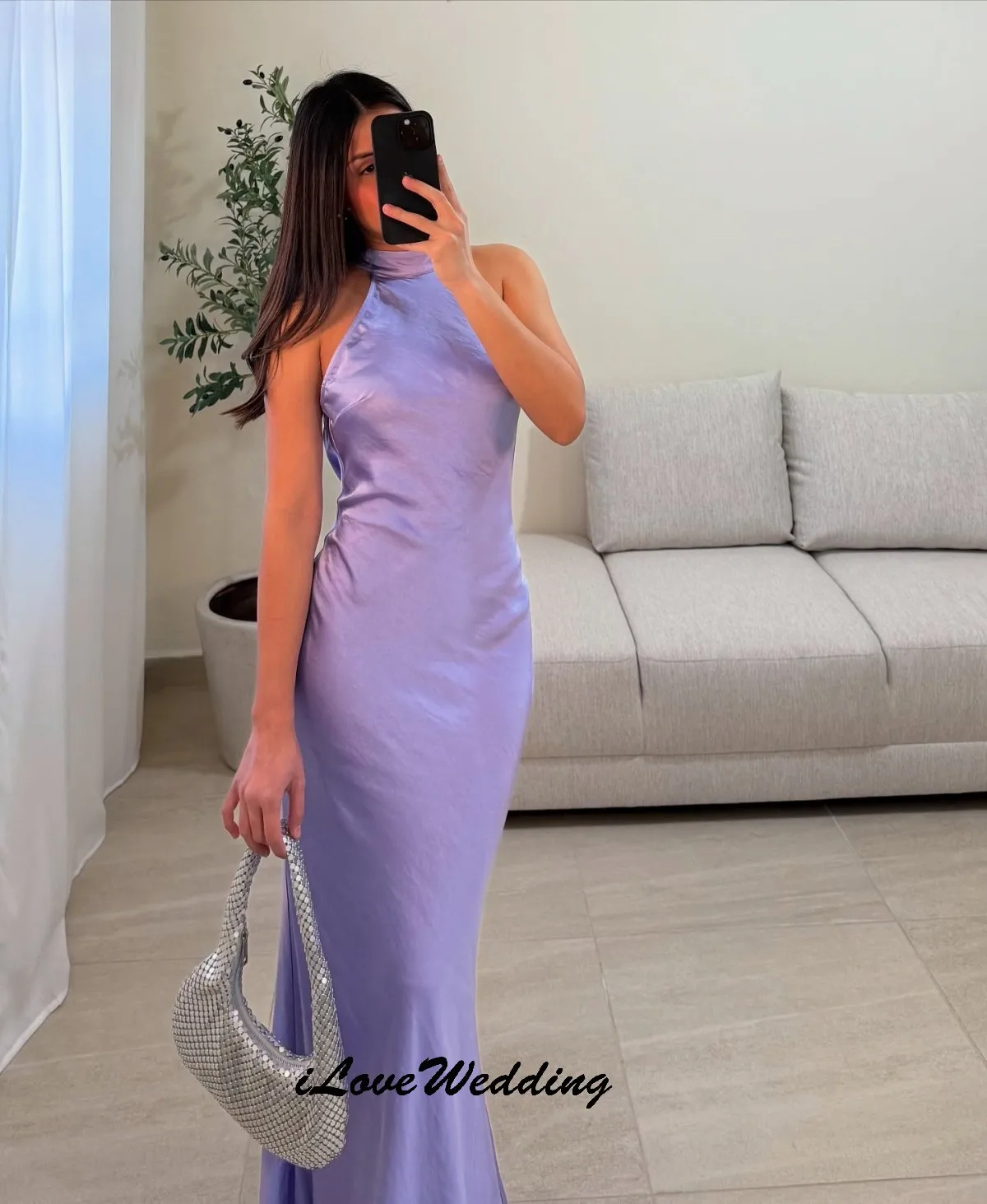 パープルホルターイブニングドレス 2025 エレガントなウェディングパーティードレス女性のためのノースリーブウエディングドレスマーメイドバックレスガラカスタマイズ