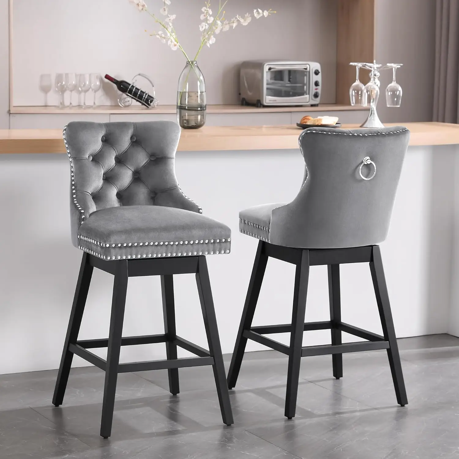 

Набор из 2 барных стульев высотой 30 дюймов, велюровые вращающиеся барные стулья с обивкой на спинке, декоративной отделкой и деревянной подставкой для ног, на заказ