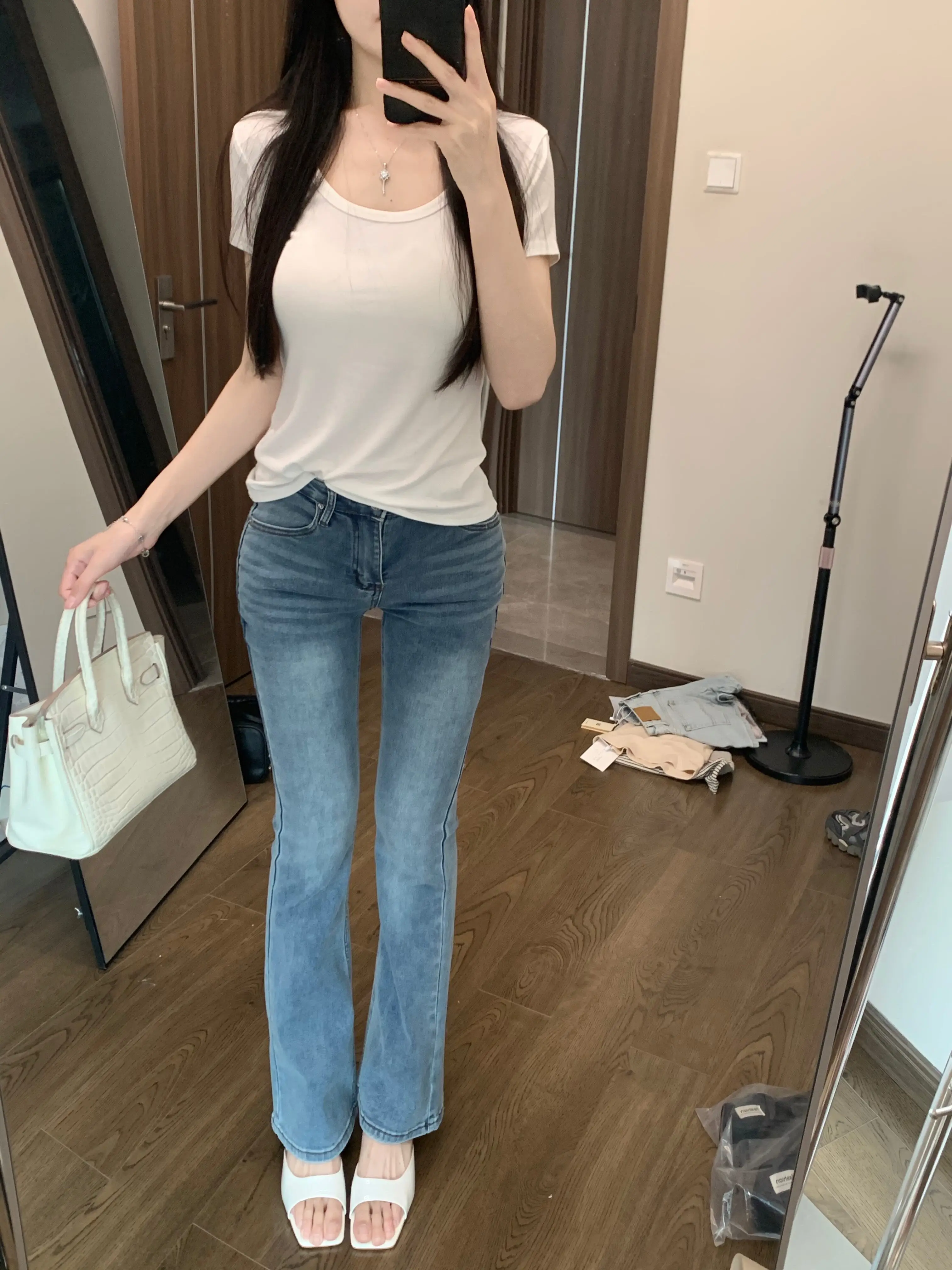 

Slimming High Waist Bell Bottom Jeans Women's Spring Summer Cotton Stretch Denim Bootcut Trousers Butt Enhancing Slim Fit