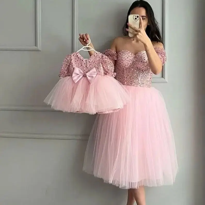 Off Shoulder Sweetheart Sequins and Tulle Mother and Daughter Matching Gown Bow Back Mum&Kids Photoshoot Dress Babyshower Dress