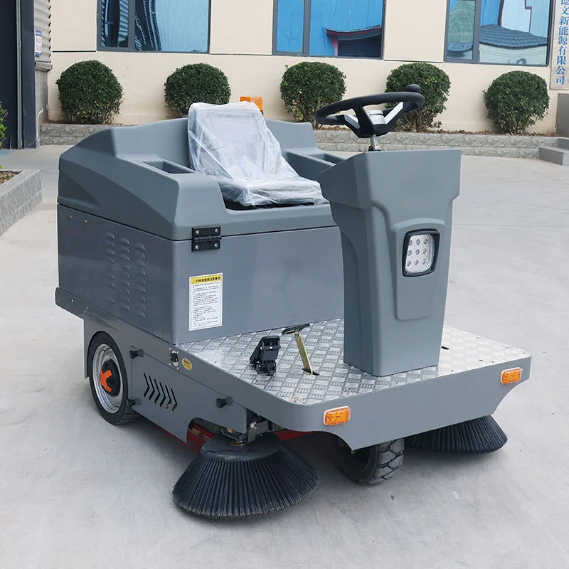 New Condition Automatic Ride-On Street Sweeper Industrial Electric Floor Road Clean Machine