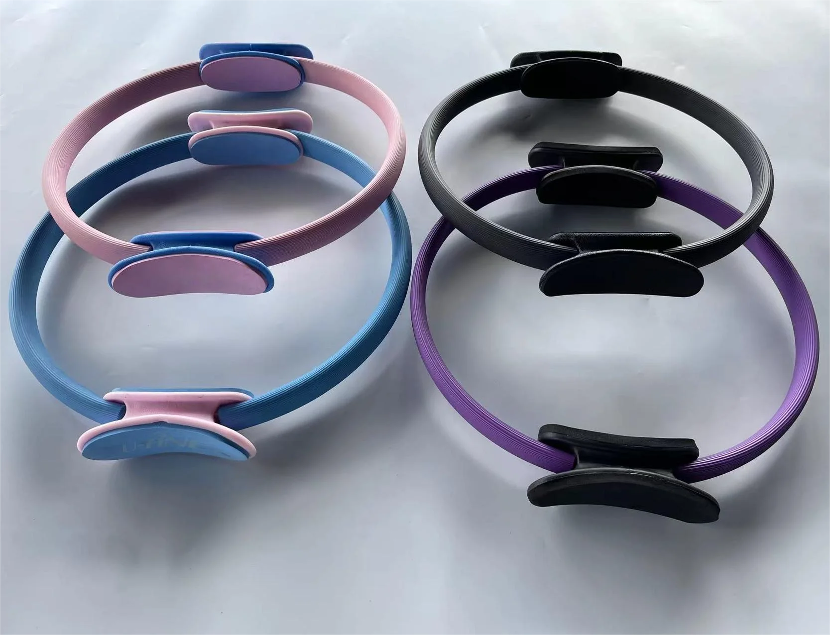 Anneau de yoga et de Pilates é - Yoga Fitness Logo avis et prix