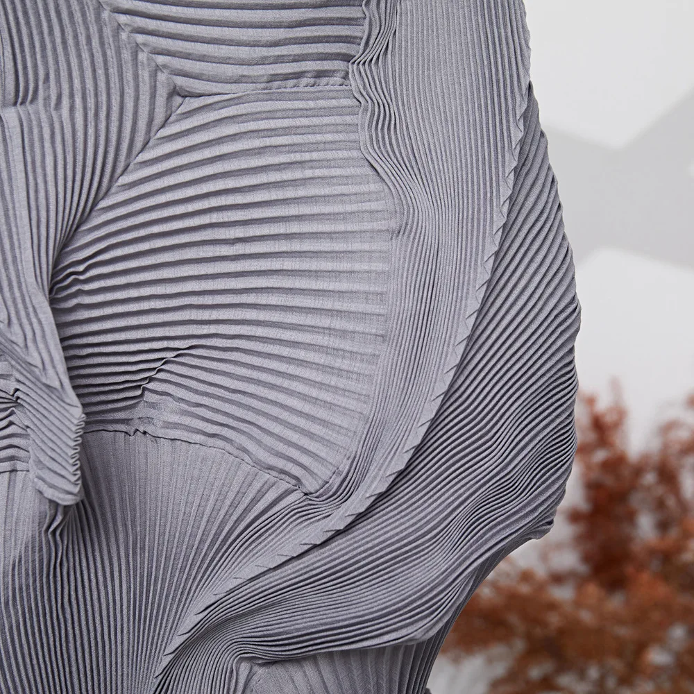 Miyake Pleated Solid Color Semi-skirt 2025 Summer New Irregular Pleated Half-body Skirt Women's Mid-length Bud Skirt