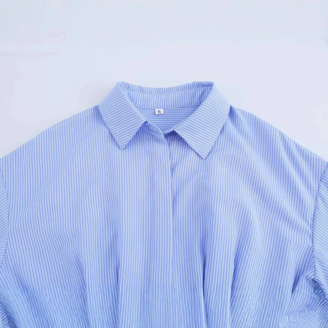 Europejska i amerykańska odzież damska w paski z paskiem, sukienka w stylu koszuli z długim rękawem.