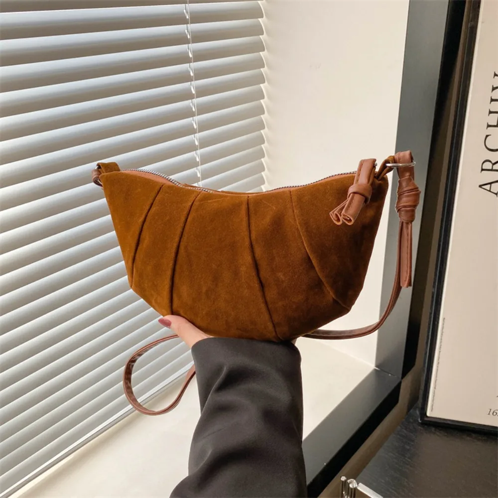 

Fashion Crossbody Bag Croissant Shoulder Bag Small Pack Solid Color Matte PU Dumplings Bag Brown Korean Style Girls Bag