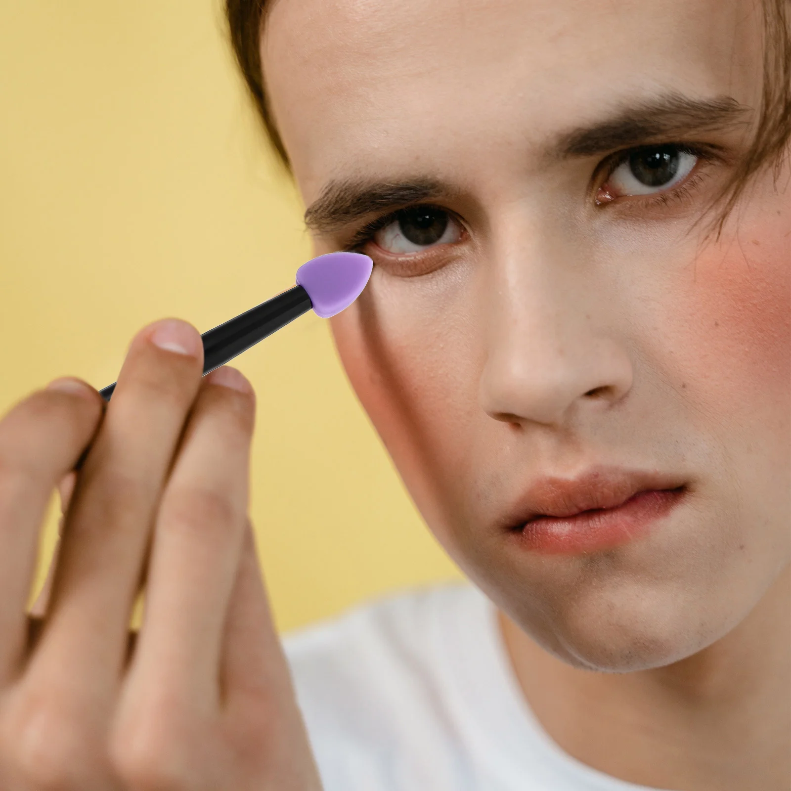 

5Pcs Makeup Brush Set Smooth Mellow Handle Portable Eyeshadow Brush for Eye Makeup Application Facial Moisturizer Tool