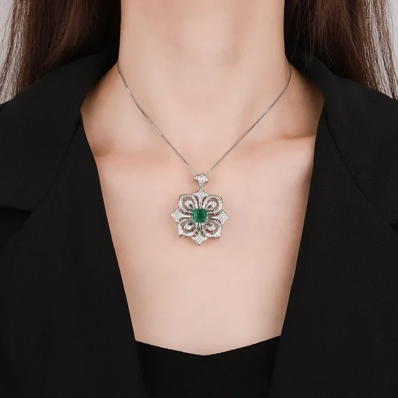 

Серебряное колье S925 с позолотой 18К и платиновым покрытием PT950, с квадратным бриллиантом 8*8 в форме камелии, для женщин