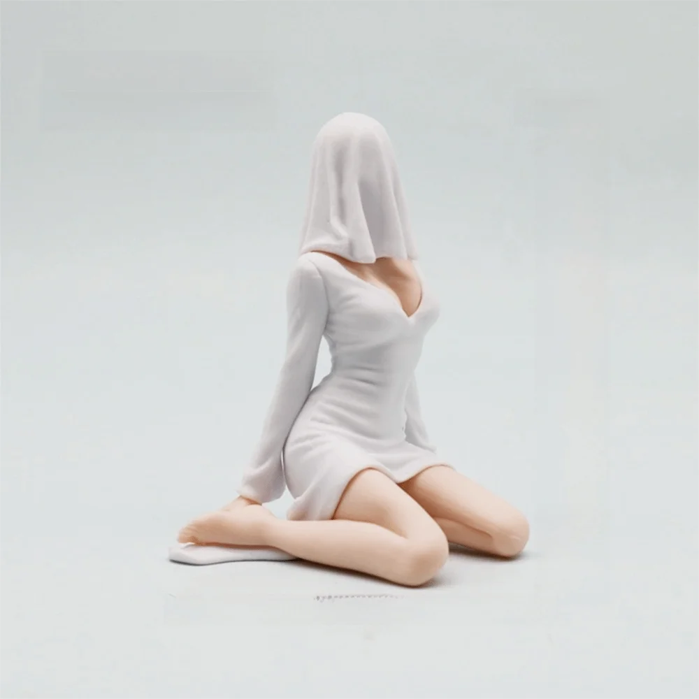 Black White Tone Ghost Girl Figure Wear-Resistant Surface Smooth Material Tabletop Toy Model Desk Decor Dashboard Figurine