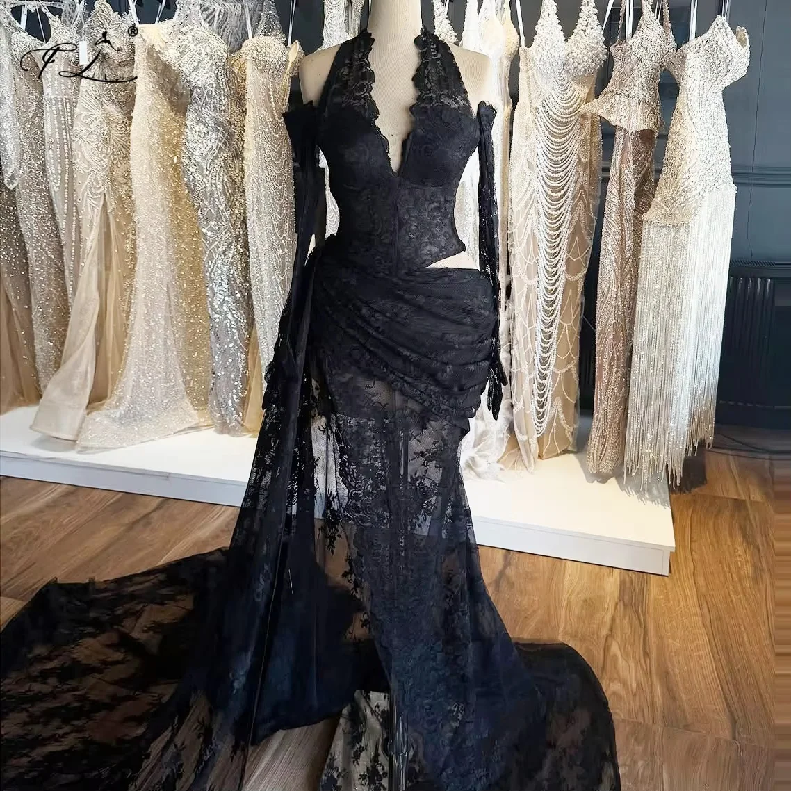 

Black Halter-Neck Lace Dress Sexy V-Neck High-Slit Long Dress Off-Shoulder Party Dress Prom Dress Cocktail Dress Customizable