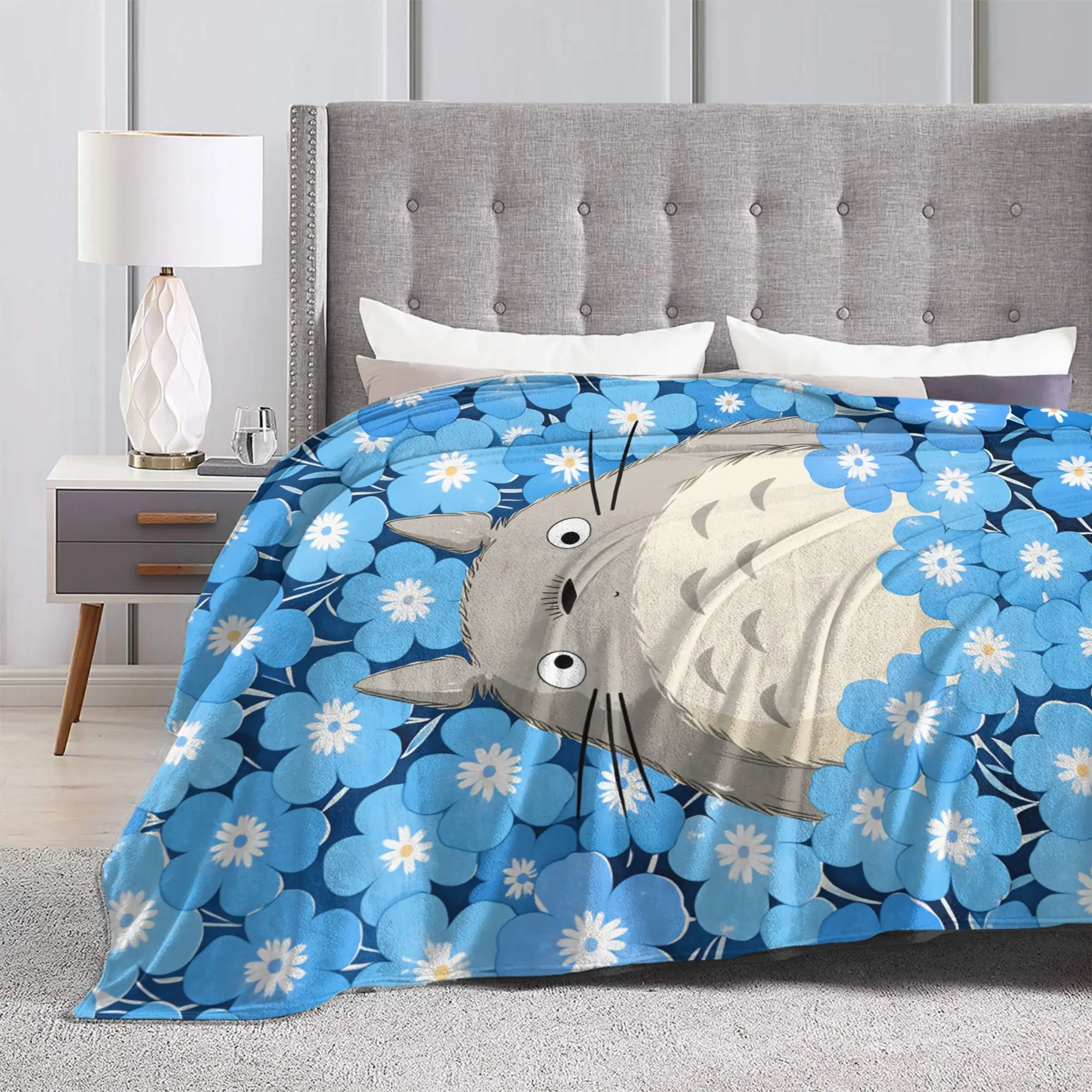 Traditional Nekobasu Japanese Blanket T-Totoros Travel Flannel Bedding Throws For Living Room Warm Bedspread Birthday Present view 3