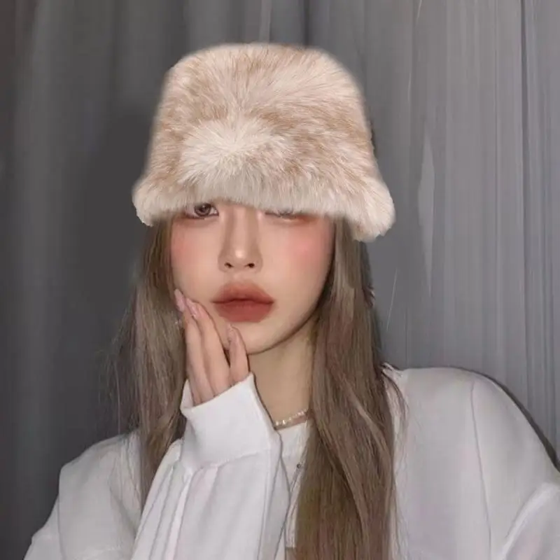 

B95F Furry Soft Hat Ushanka Headwear for Women Winter Cycling Climbing Skiing Furry Bear Hat Thick Lining