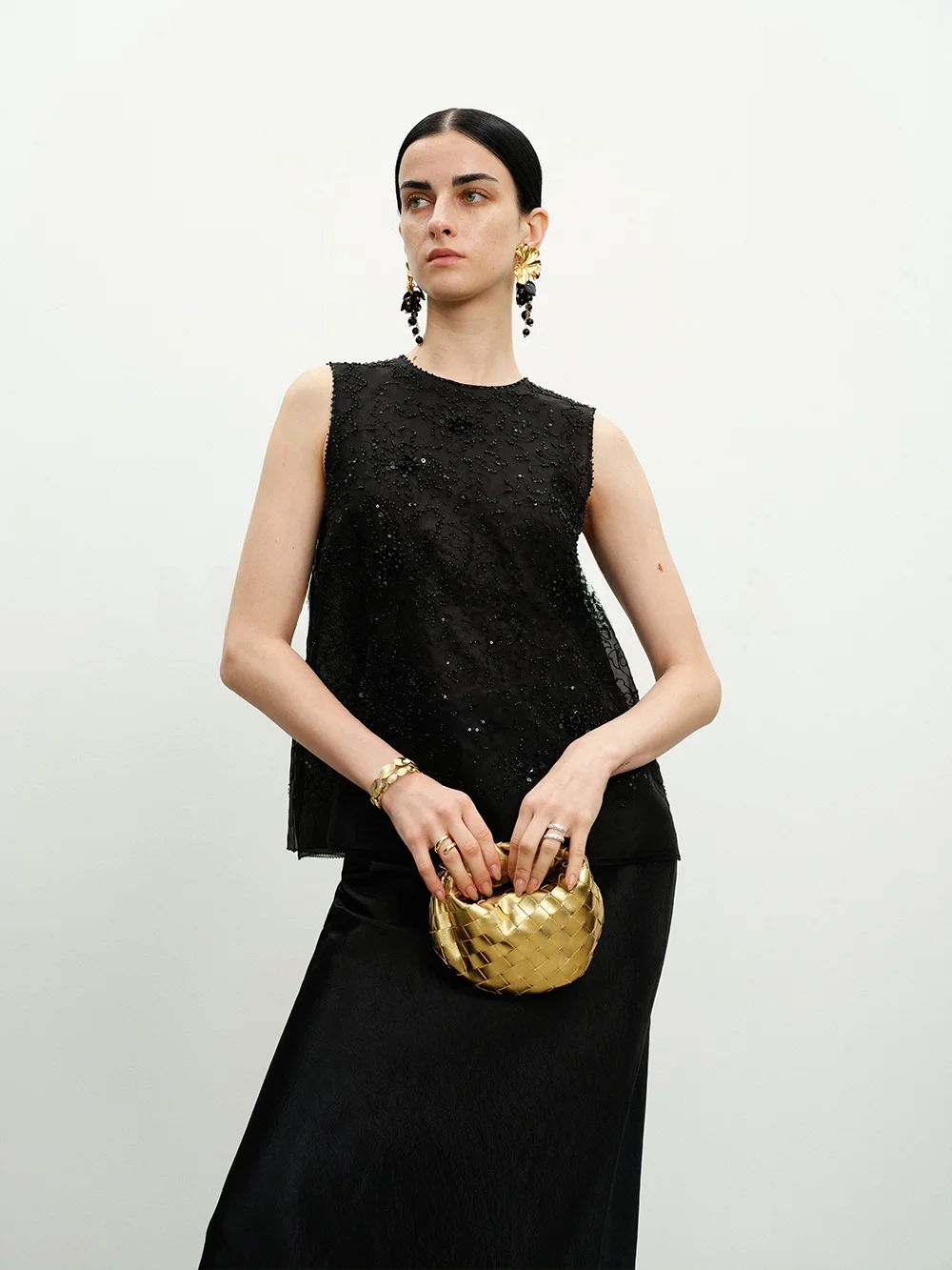 

Женский топ MANNALA Bla Beau: легкий шелковый жилет с бисером, прямой крой, летняя коллекция