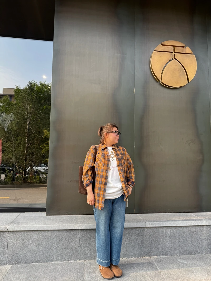 

Женская рубашка больших размеров Rose Sister в корейском стиле, универсальная, с эффектом выцветания, с рваным краем, с узором, повседневная, из смесового хлопка, с длинным рукавом