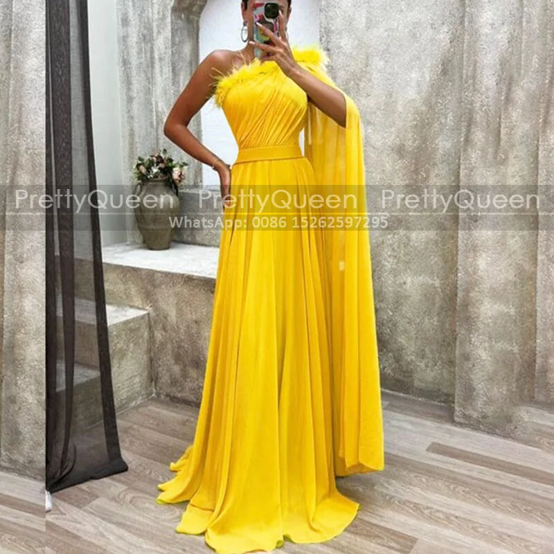 Customized A Line Mother of the Bride Dresses With Feather One Shoulder Long Cloak Gold Yellow Chiffon Prom Dress Party