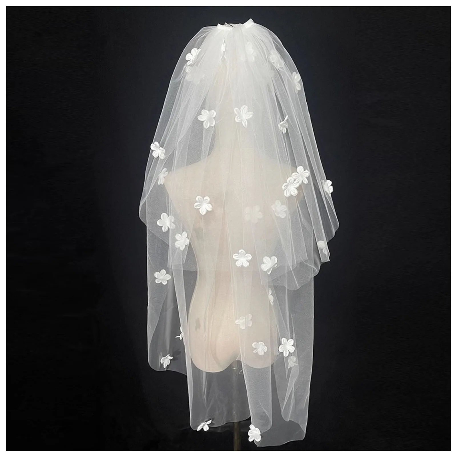 

Woman's Mesh Veil with Flower Decor French Style Non-slipped Design Headdress for Bridal Wedding Dresses Skirts