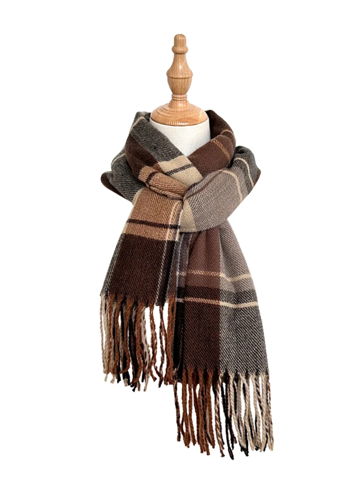 New Autumn And Winter Brown Plaid Scarf Warm And Versatile Korean High-end Feeling Shawl Jk Unisex Daily Fashion Items Multiple