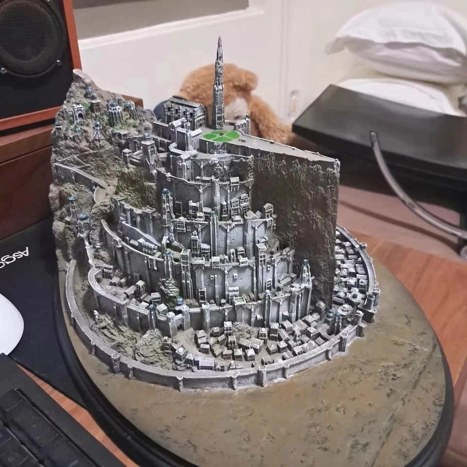 Large Size Lord Minas Tirith White City Castle figure Resin Statue Collection Model Desktop Home Decor Ornament Art Craft Gift