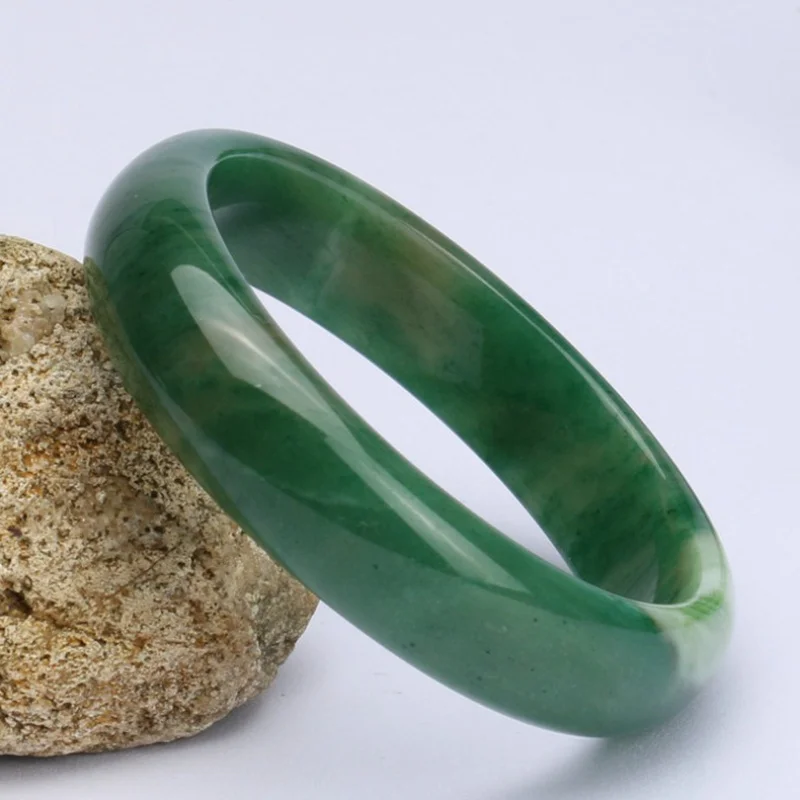 

Nanyang Dushan Jade Jade Bracelet