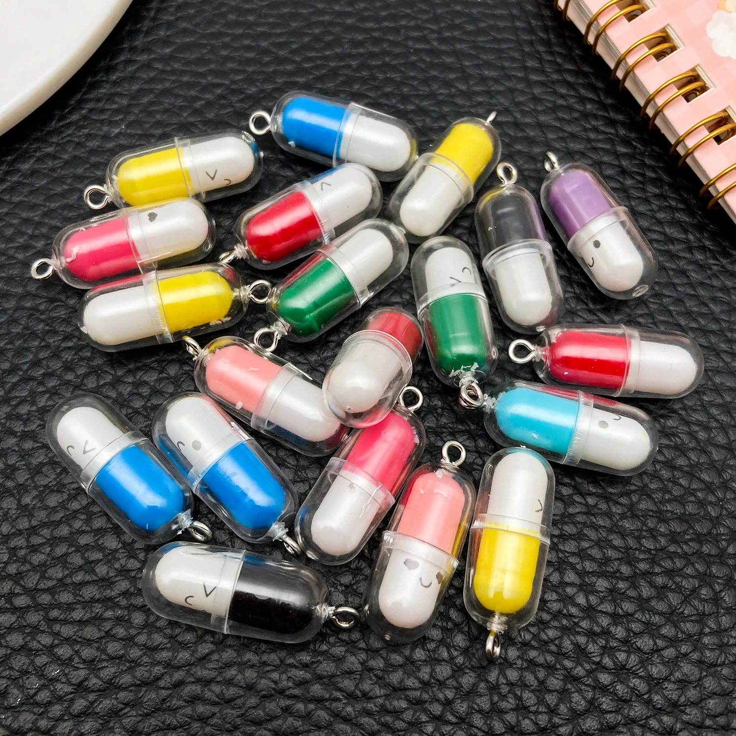 

10 pcs/set Creative Little Figure Capsule Phone Case Accessories, Pill Capsules, Smiley Face Capsules, DIY Resin Phone Case Mate