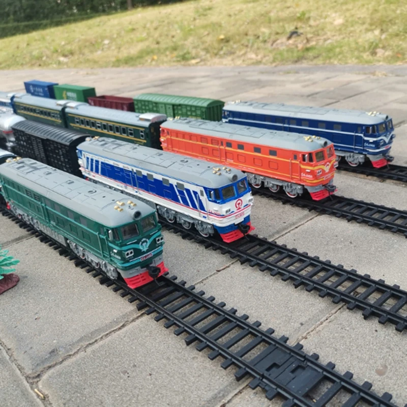 27Cm Dongfeng Train Aole Diesel Locomotive 4B Simulation Plastic Model Adult Children Toys Gift Collection Home Decoration