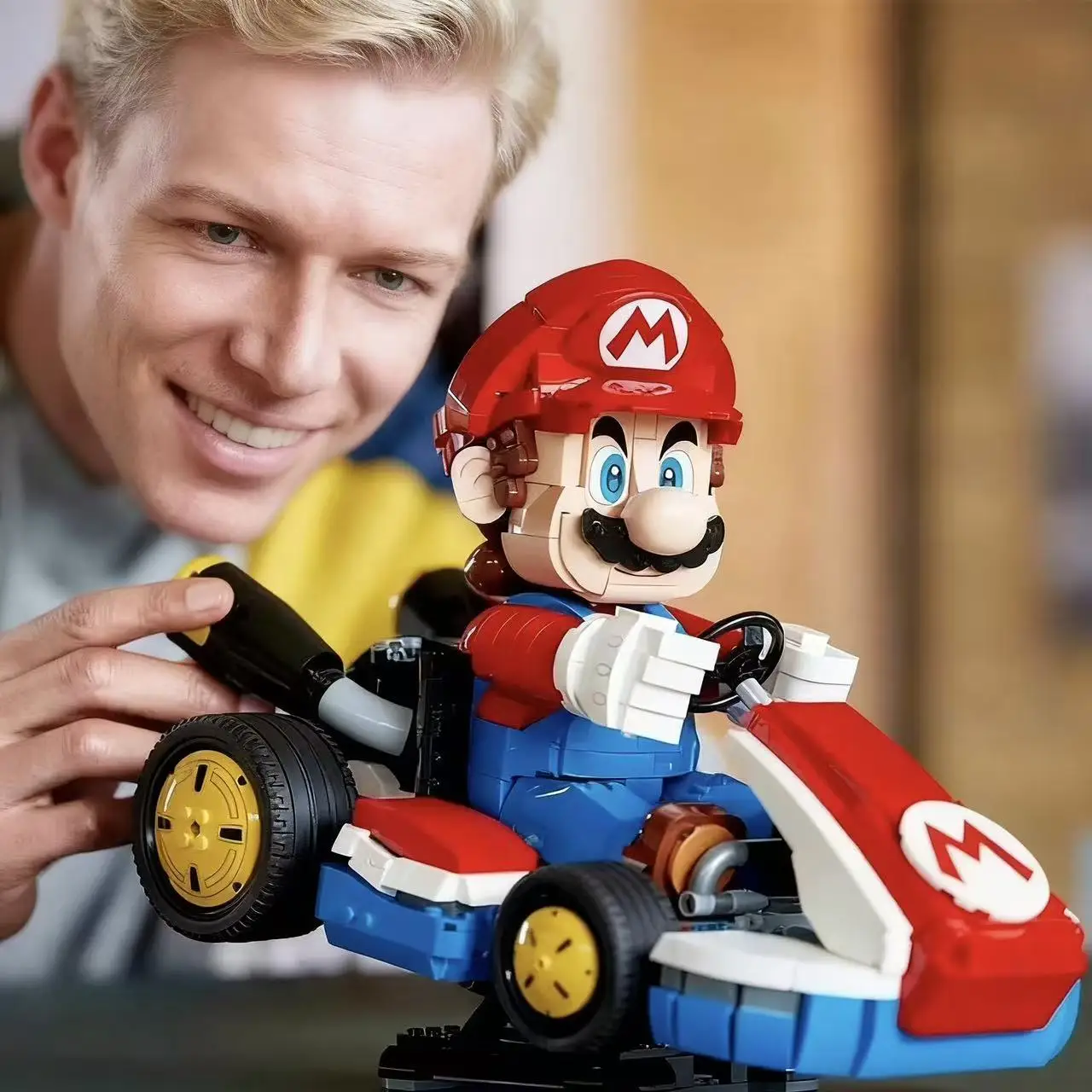 Miniso 2025 novo carro de corrida padrão 72037 blocos de construção conjunto 1972 pçs diy brinquedo educativo criativo crianças adultos natal