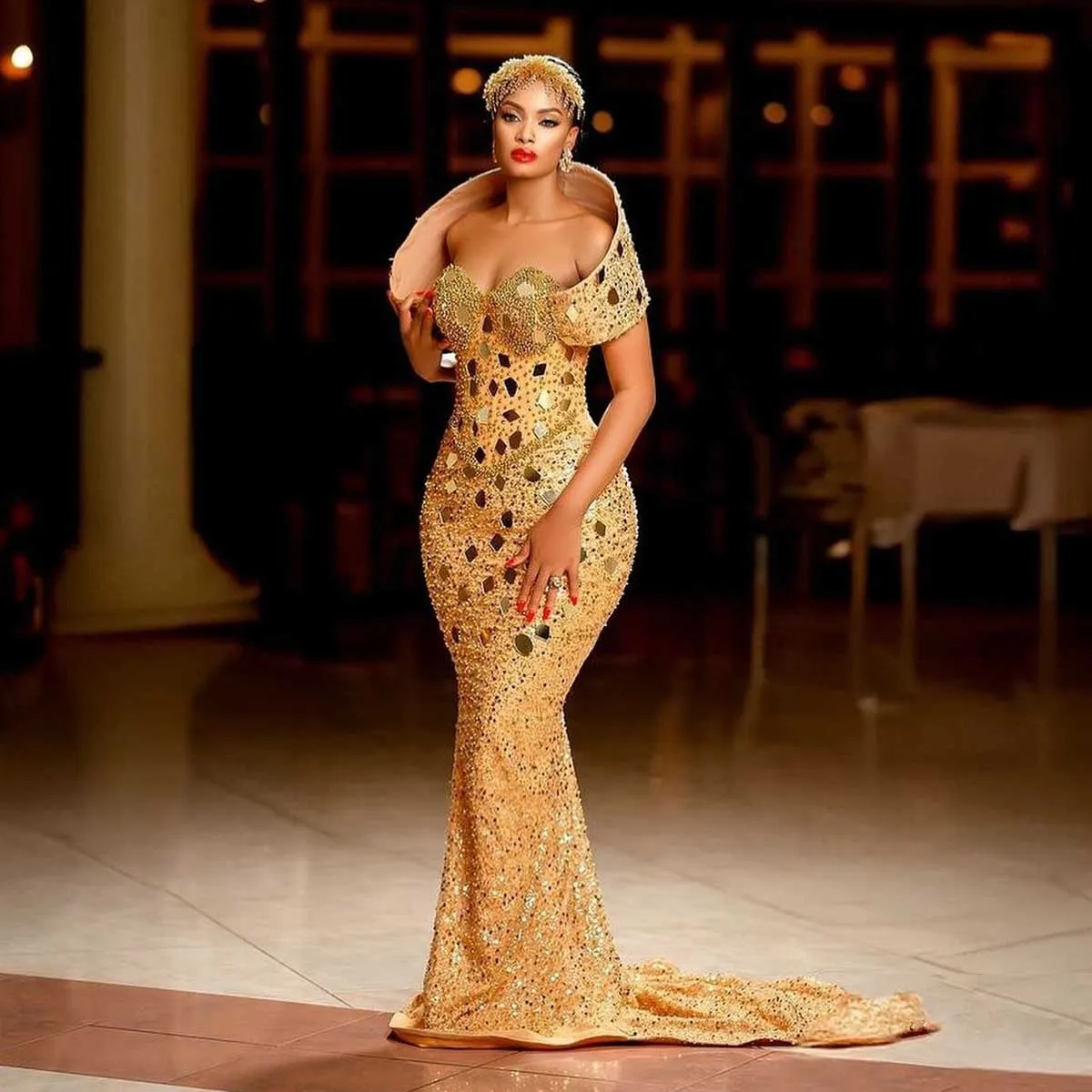 Luxury Beaded Crystals Mermaid Prom Dresses Aso Ebi Style Wedding Party Dress 3D Cap Shoulder Gold African Formal Occasion Dress