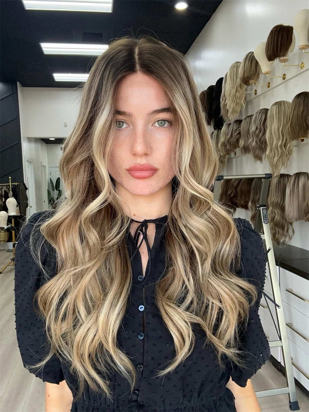 Middle Part 13x4 Ombre Blonde Brown HD Lace Wig Women Hair Synthetic Wig High Quality Glueless Easy to Wear Daily Wear Party Wig
