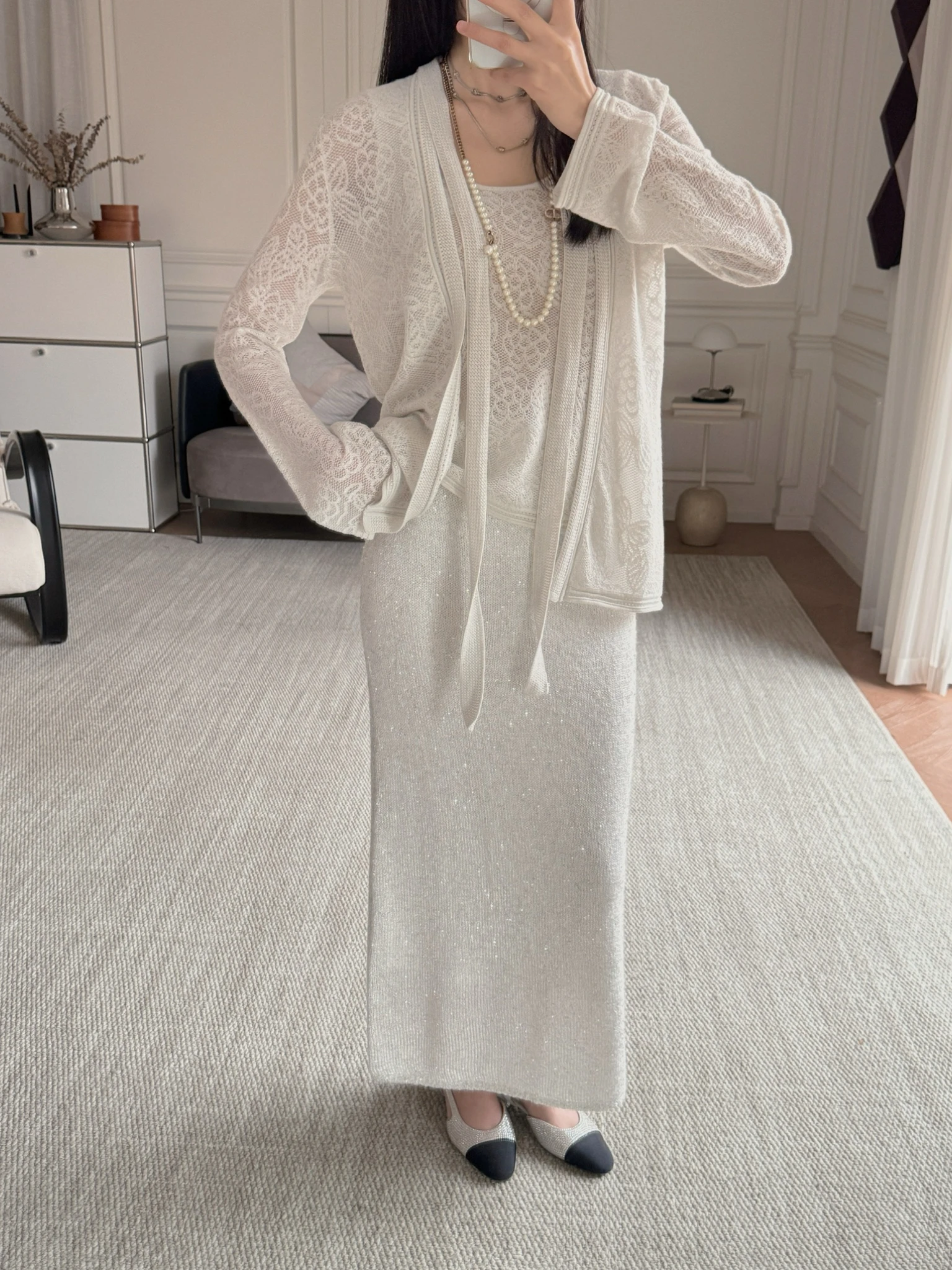 

Cloud Silk Weave adow Zhang fan Wool Hollow out Knitted Wrap Cardigan Strap Two-Piece Set Women's Loose Fit V-Ne ort ...