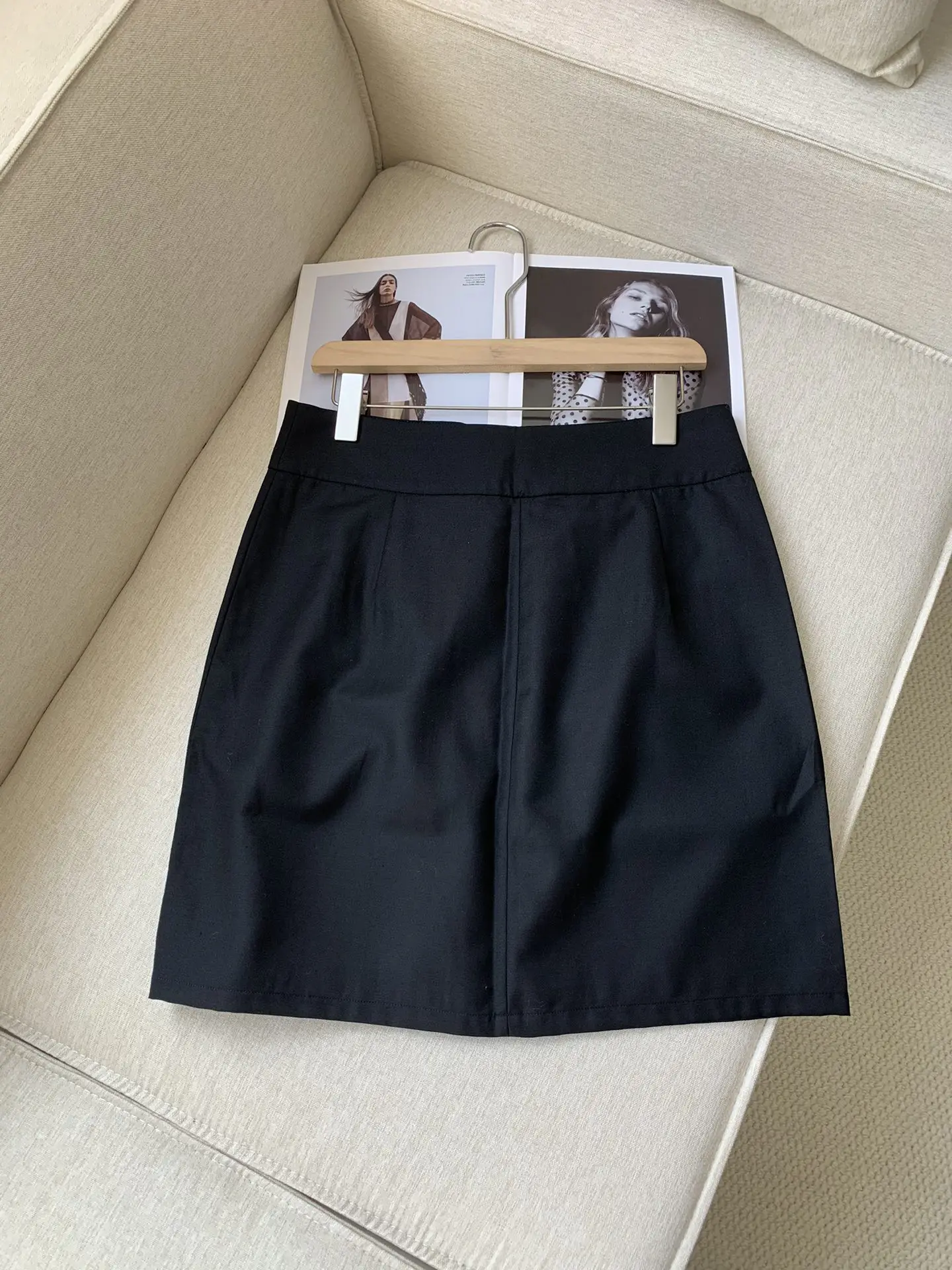 

Women's Mini Skirt 2024 New Spring Autumn Wool Blend High Waist Casual Solid Color Short A-line Jupe