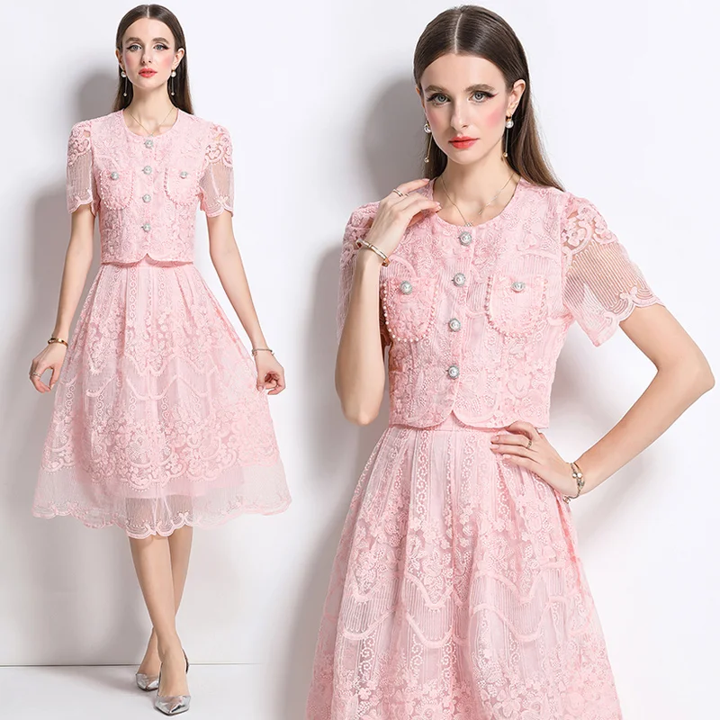 

Fashionable Lace Embroidered Suit Set Slimming Elegant Style Short Sleeve round Neck Button Closure Women's Premium Fashion Set