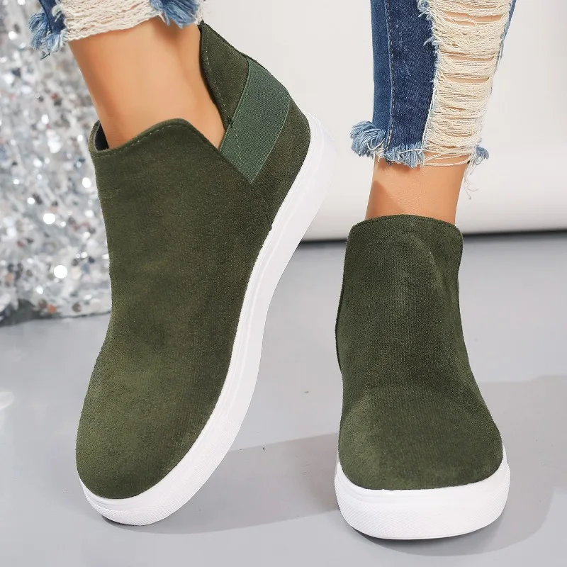 Plus-size Women\'s Loafers Suede Soft-soled Sneakers Comfortable Low-top Platform Boots Trend Simple Breathable Driving Shoe 2024