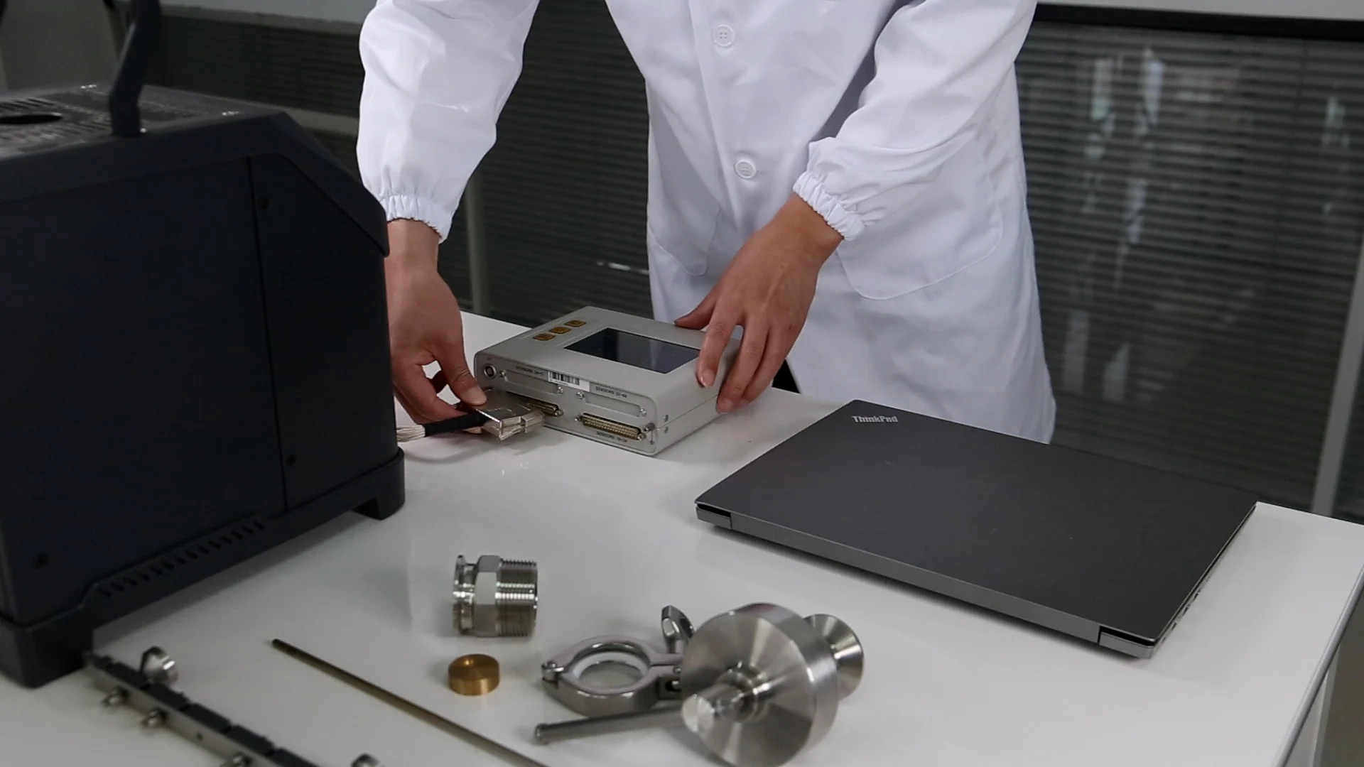 Bestbewertetes Hochgeschwindigkeits-Abtast-Thermoelement-Thermometer mit hintergrundbeleuchtetem Display zur Temperaturüberwachung in chemischen Pflanzen