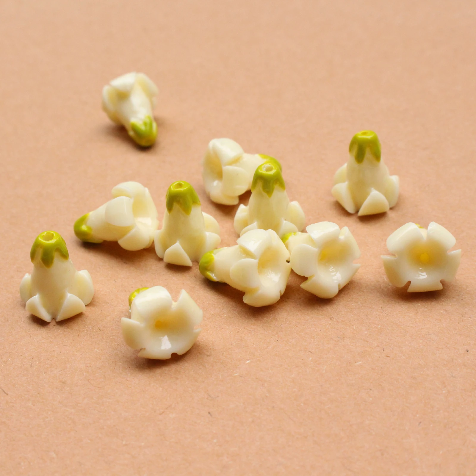 Artificial Coral Morning Glory Flower Green Top Loose Beads Hawaii Ocean Style Jewelry Making DIY Bracelet Necklace Earring