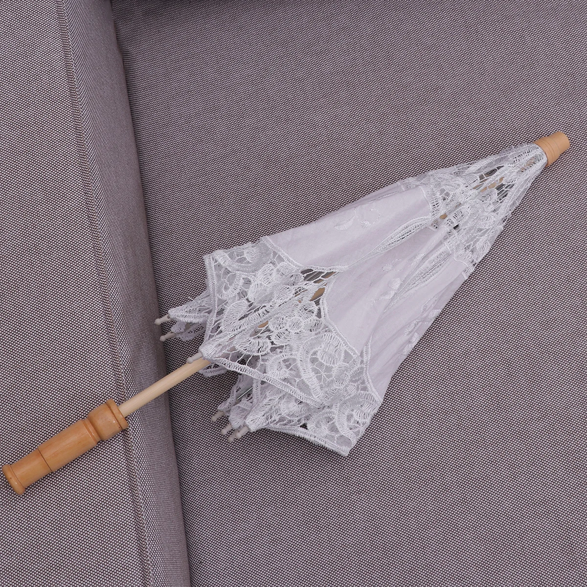 

Lace Cotton Umbrella White Decorative Bridal Wedding Parasol Handmade Classical Craft Not Rainproof Photo Prop