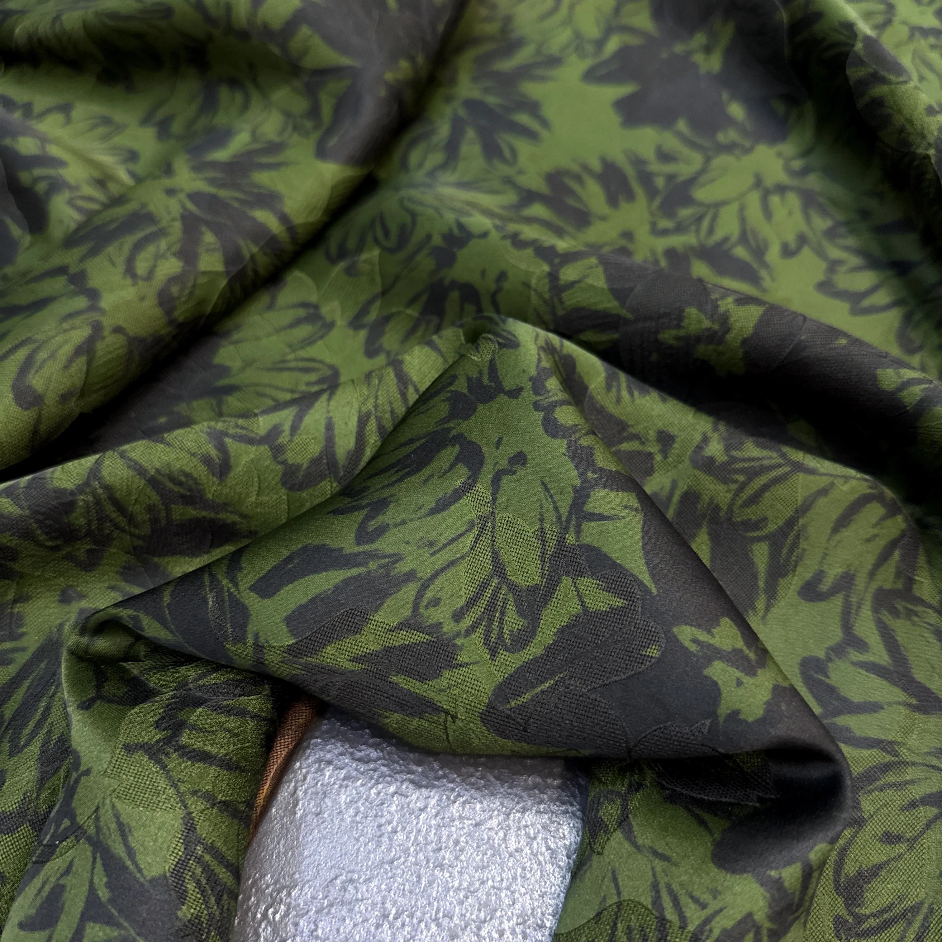 114CM Wide 26MM Black Floral Printed Hole-through Dark Green Hualuo Silk Fabric for DIY Sewing Summer Soft Dress Pajamas R6920