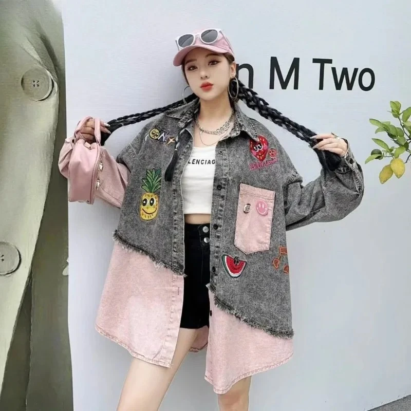 2025 الربيع والخريف الكرتون المطبوعة قميص دينيم المرأة فضفاضة عادية تنوعا تخفيض العمر