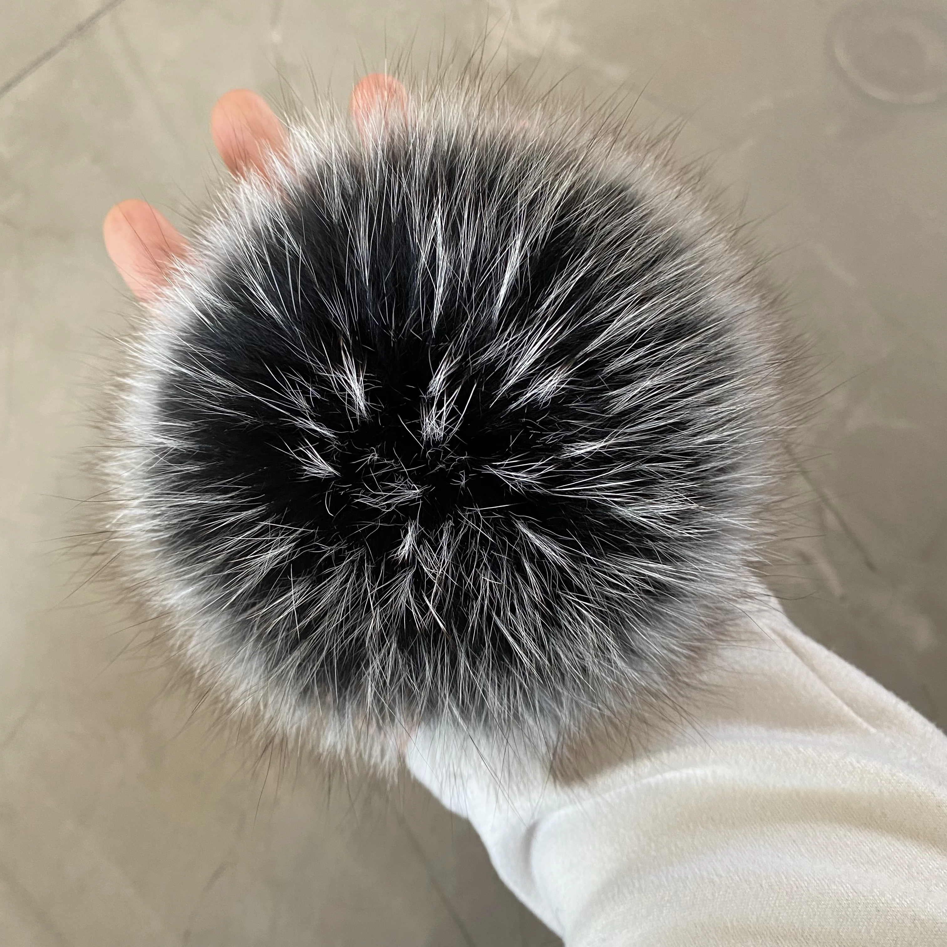 MPPM 12-13 cm Luxury Fluffy Real Fox Fur Ball PomPom 25 Colors Handmade Large Handbag DIY Natural Pompoms Wholesale Hat Pompom