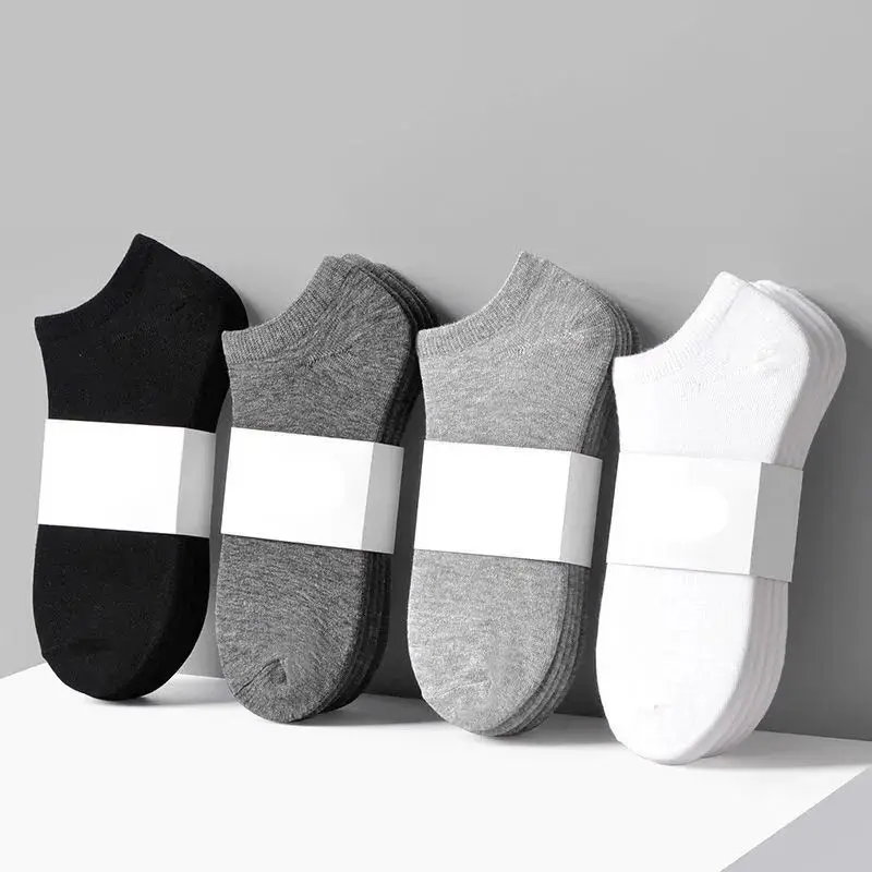 5 paires de chaussettes confortables essentielles – Respirantes, douces et durables – Pack varié de bas décontractés et athlétiques pour femmes