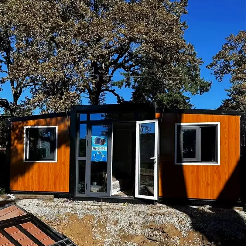 

Temporary Mobile Container House - Quick-Assemble Modular Shelter, Tiny Living Unit, Steel Structure Combined Hot