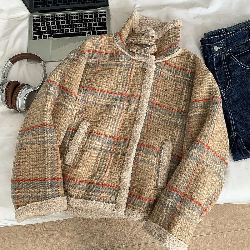 

Retro Plaid Stand Collar Woolen Short Coat for Women 2023 Autumn Winter New Versatile Thicked Warm Velvet Outerwear Loose Tops