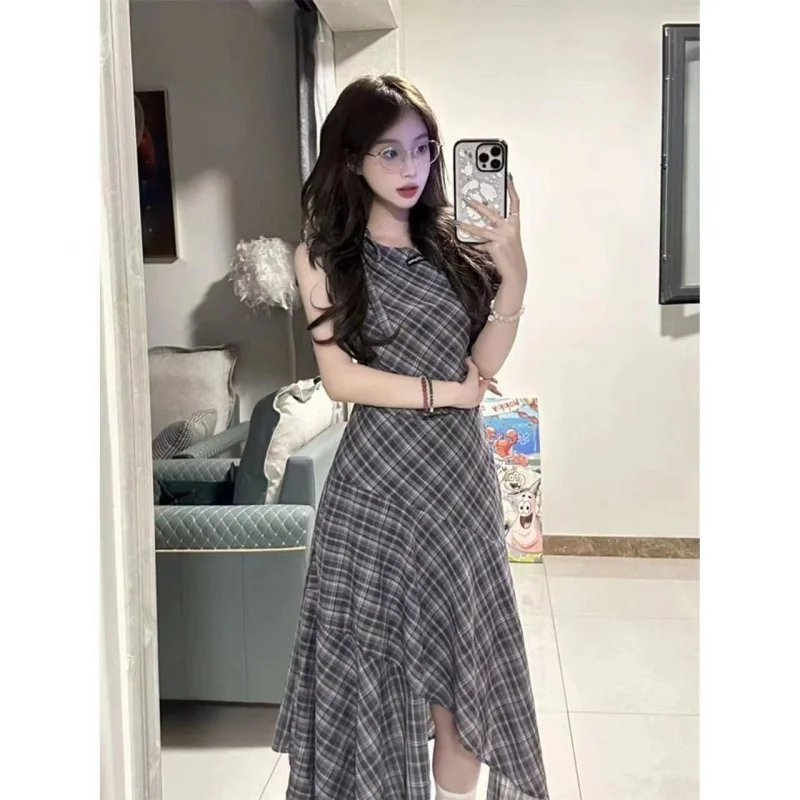 Damen Vintage Sommer Neckholder Maxikleid Kariertes Marineblau Asymmetrisches Saumkleid Koreanischer Stil Urlaubskleid