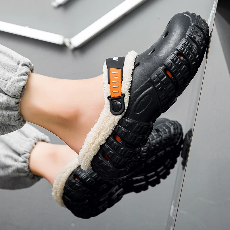 

Winter Men Warm Home Cotton Slippers Plush Slides Slippers Furry Garden Shoes Couple Soft Outdoor Comfortable Home Fur Clogs