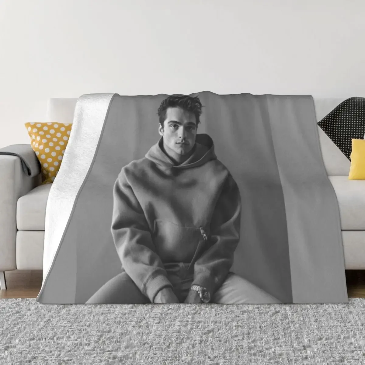 

Jacob Elordi Throw Blanket Decorative Throw for sofa Blankets